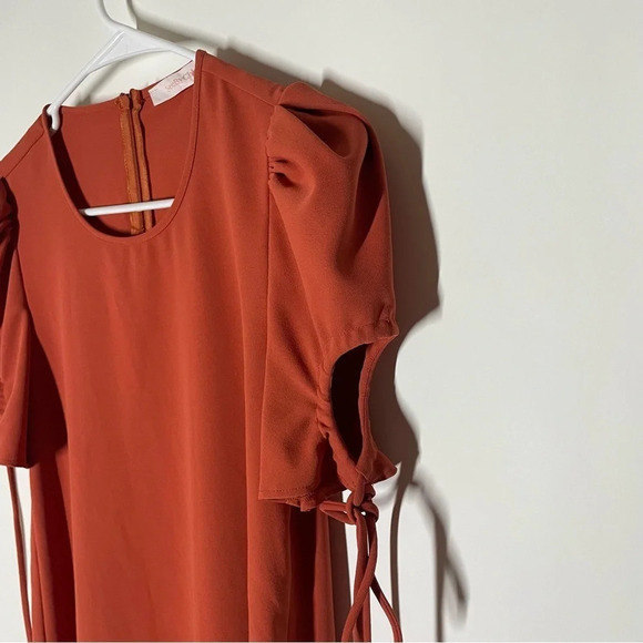 See By Chloé Peppery Red Keyhole Sleeve Dress Size US 4 French 36 - Picture 6 of 14